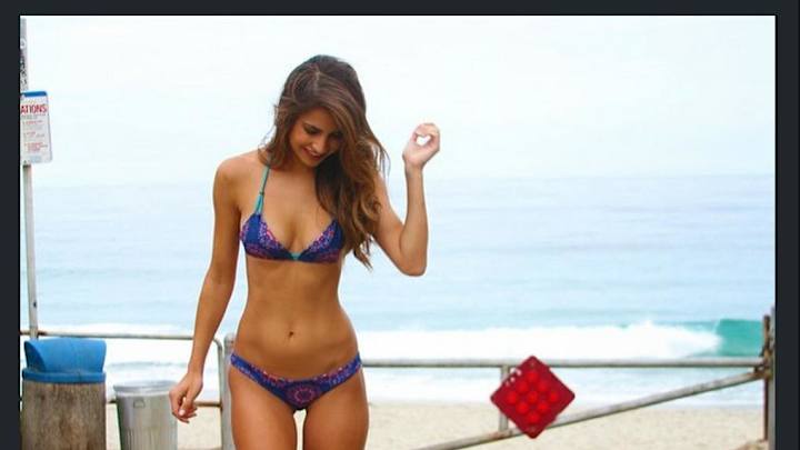 Tuesday's A.M. Hot Clicks: Andrea Stickel; Mets Fans Short on Grammar