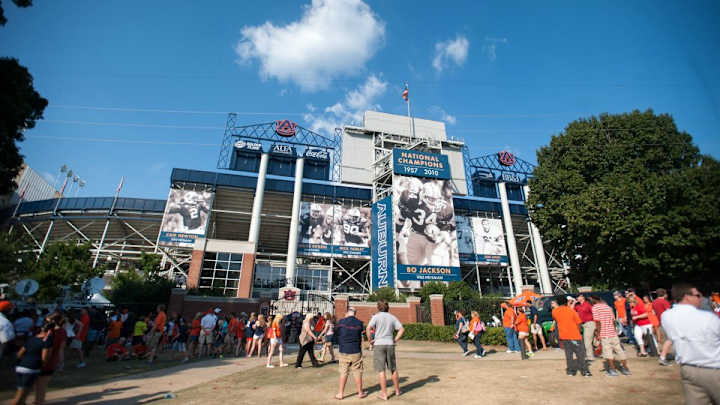Auburn may add 200-foot scoreboard to Jordan-Hare Stadium Auburn may add 200-foot scoreboard to Jordan-Hare Stadium