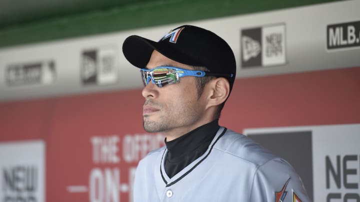 Video: Ichiro Suzuki pitches eighth inning for Miami Marlins Video: Ichiro Suzuki pitches eighth inning for Miami Marlins