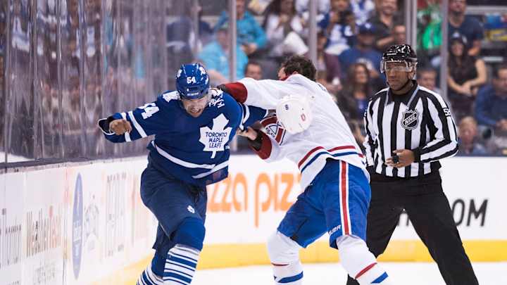 Sens sign defenseman Fraser to a 1-year, 2-way contract