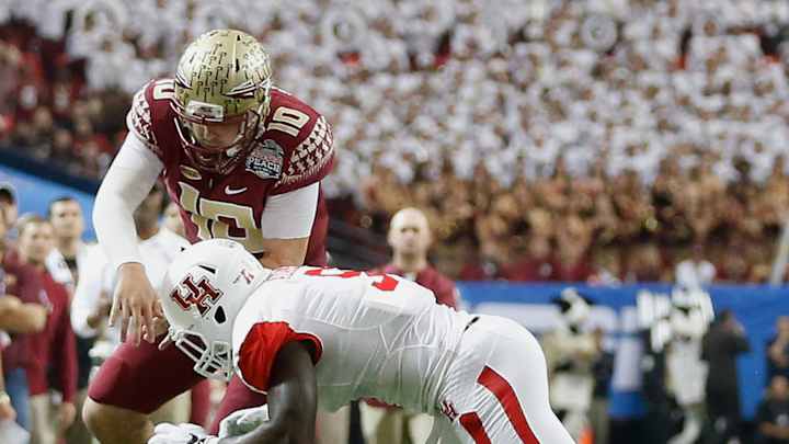 Florida State QB Maguire leaves Peach Bowl with injured leg