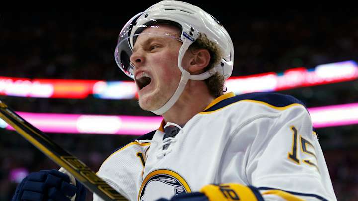 Eichel shines in return to Boston; Sabres rally for 6-3 win