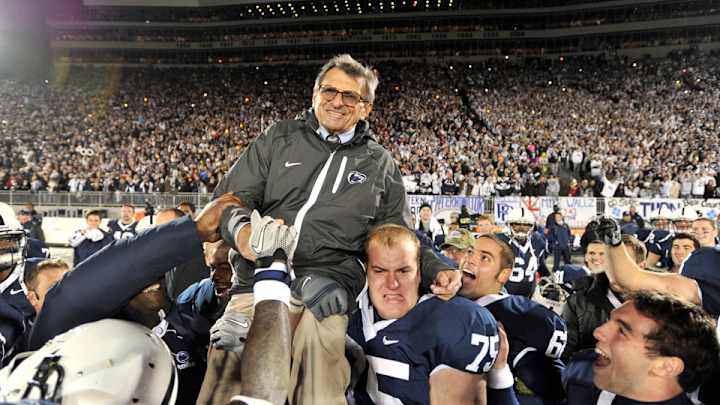 Report: NCAA in talks that could restore Joe Paterno's vacated wins