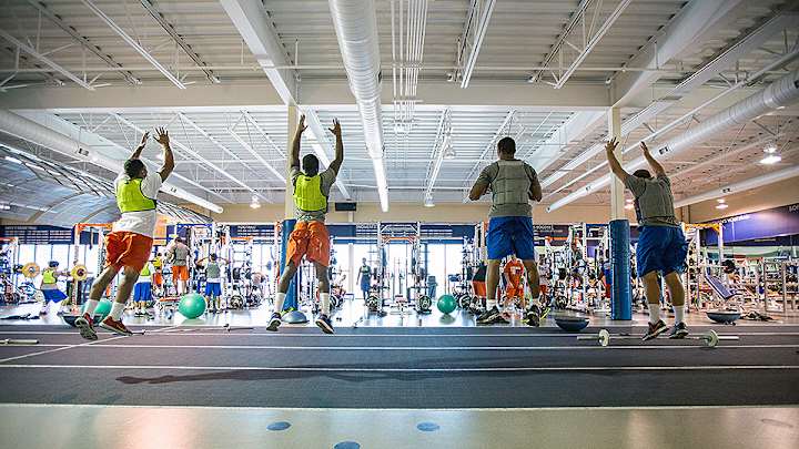 Intense lifting is building Bishop Gorman football into national power