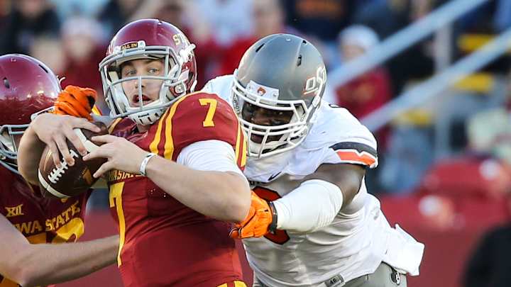 DE Ogbah most dominant player for unbeaten Oklahoma St.