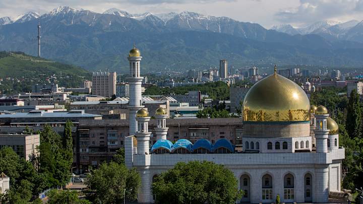 Almaty offers traditional winter setting in 2022 Olympic bid