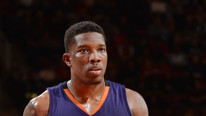 Eric Bledsoe powers Suns past Raptors, 107-102