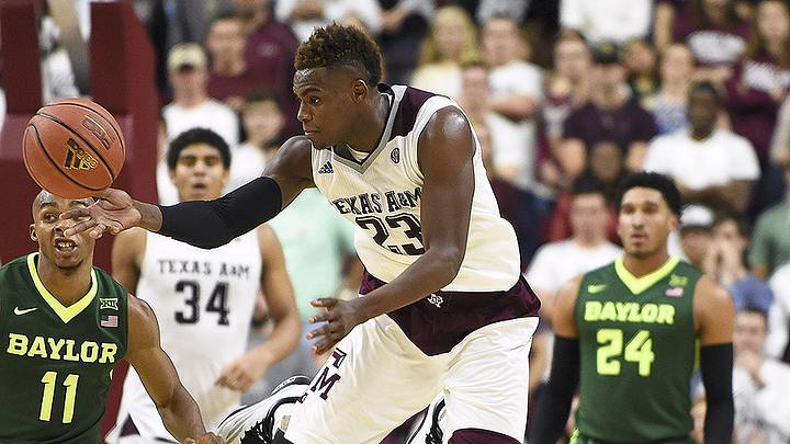 No. 24 Texas A&M tops No. 16 Baylor behind Jalen Jones, Danuel House