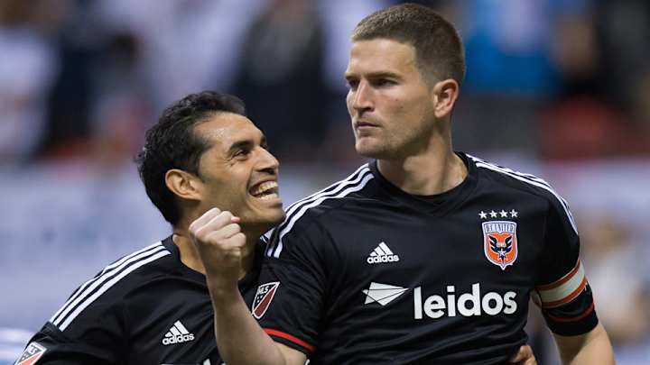 D.C. United gets 2-1 win over 10-man Vancouver Whitecaps D.C. United gets 2-1 win over 10-man Vancouver Whitecaps