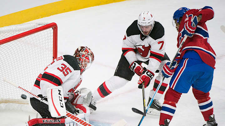 Moore scores in OT as Devils beat Canadiens 3-2
