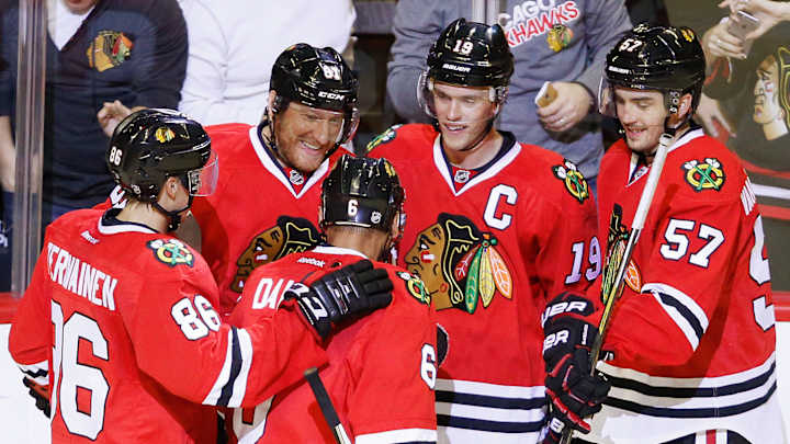 New-look Chicago Blackhawks aiming for historic title