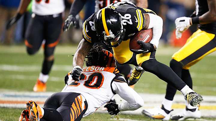 Le'Veon Bell: I would rather get hit in the head than hit in the knee Le'Veon Bell: I would rather get hit in the head than hit in the knee
