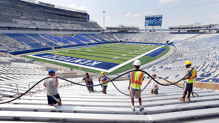 Kentucky ready for season opener against Louisiana-Lafayette