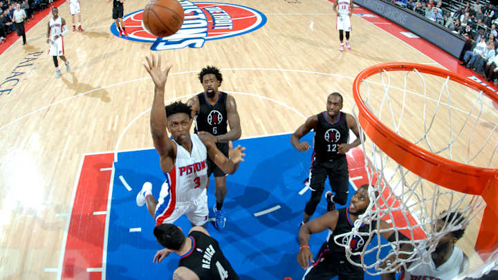 Crawford's late 3 in overtime lifts Clippers over Pistons
