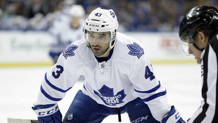 Maple Leafs sign Nazem Kadri to 1-year extension