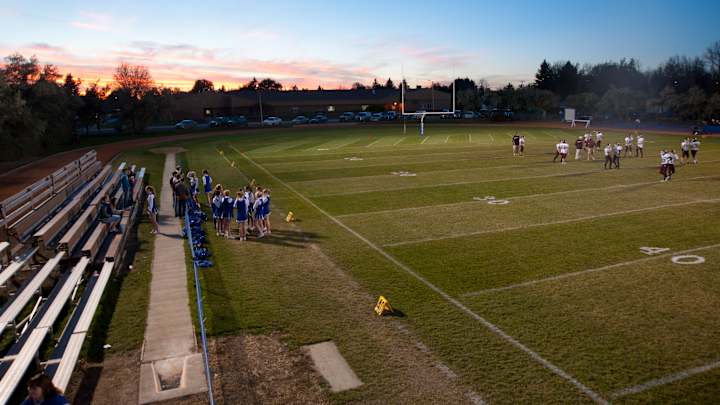 High school offensive line coach Dustin King saves drowning child