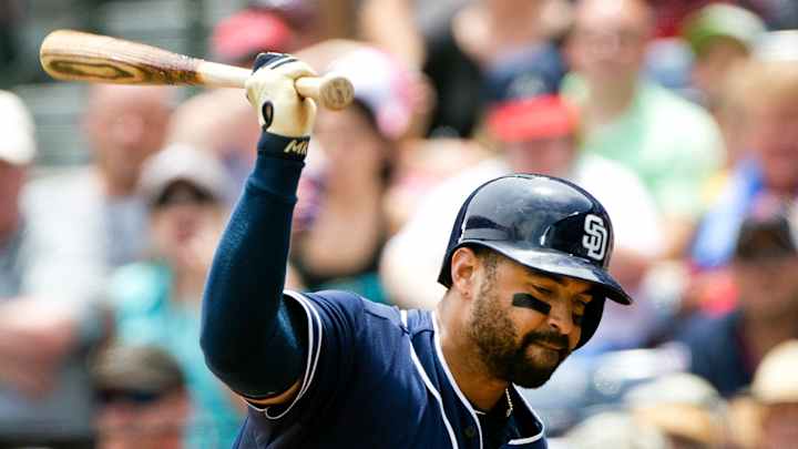 Padres rally to beat Braves in 11 innings Padres rally to beat Braves in 11 innings