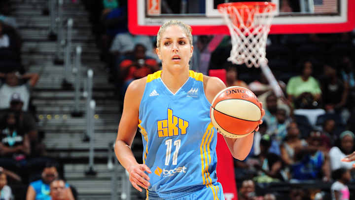 Delle Donne, Sky hold off Dream's rally, 100-96 in OT