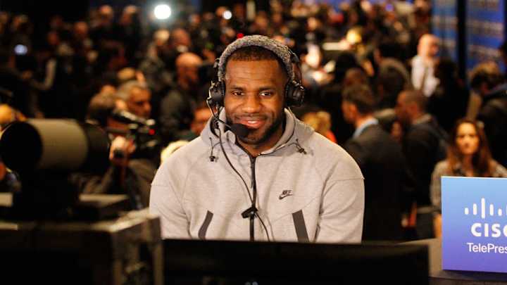 Watch: LeBron James meets Devon and Leah Still Watch: LeBron James meets Devon and Leah Still