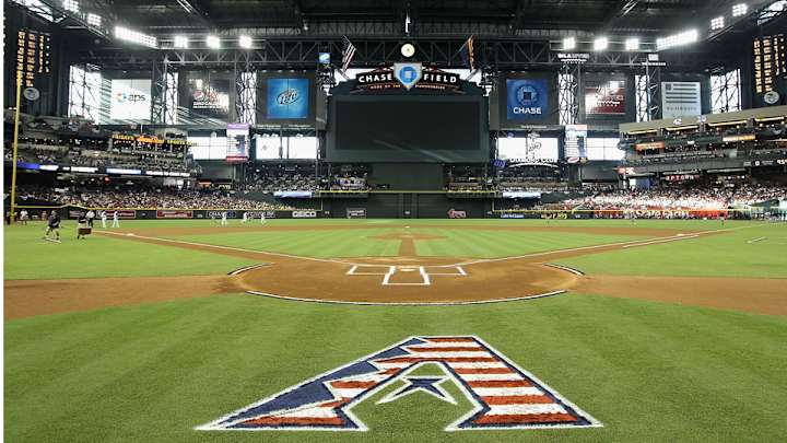 Report: D-backs sign Cuban pitcher Yoan Lopez to $8.25 million deal
