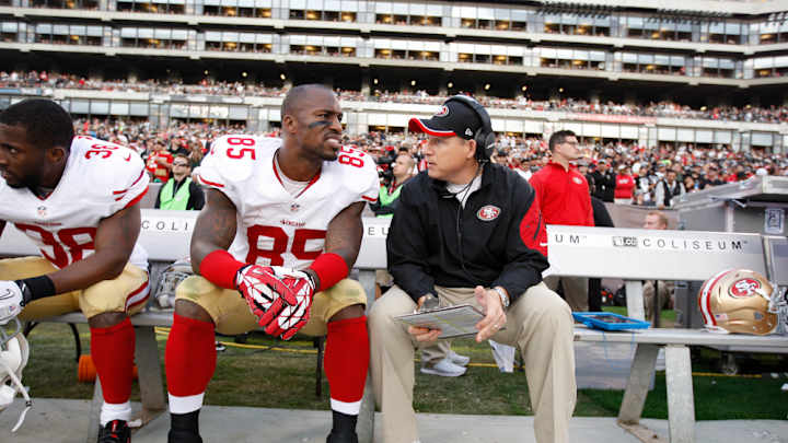 Report: 49ers considering Eric Mangini as defensive coordinator