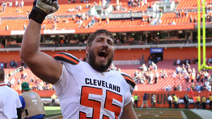 Manziel makes case to be starter as Browns beat Titans 28-14 Manziel makes case to be starter as Browns beat Titans 28-14