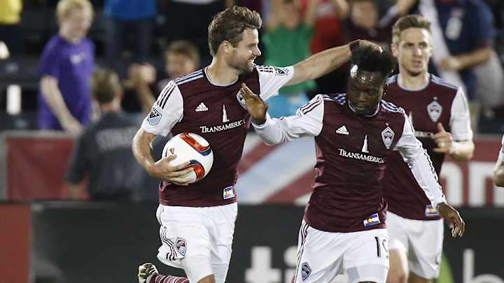 Rapids score two late goals to knock off 10-man Real Salt Lake