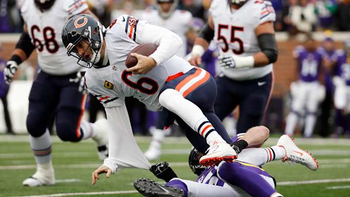 Bears trying to stop slide after dropping 3 straight