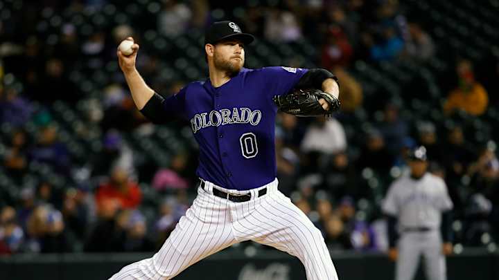 AP source: Rockies, Ottavino agree to $10.4M, 3-year deal