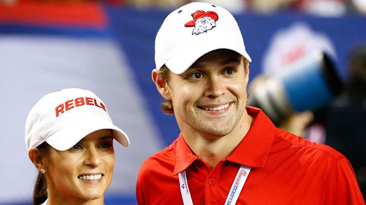 NASCAR driver Ricky Stenhouse Jr. to wear Ole Miss-style helmet