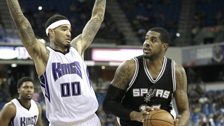 Kings beat San Antonio in Aldridge's Spurs debut