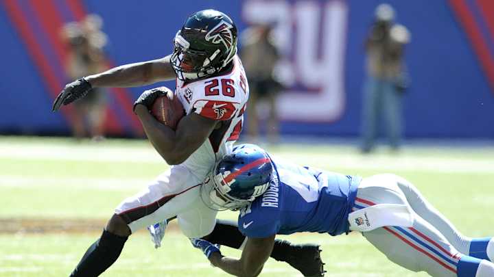 Falcons' Coleman has fractured rib, may miss game at Dallas