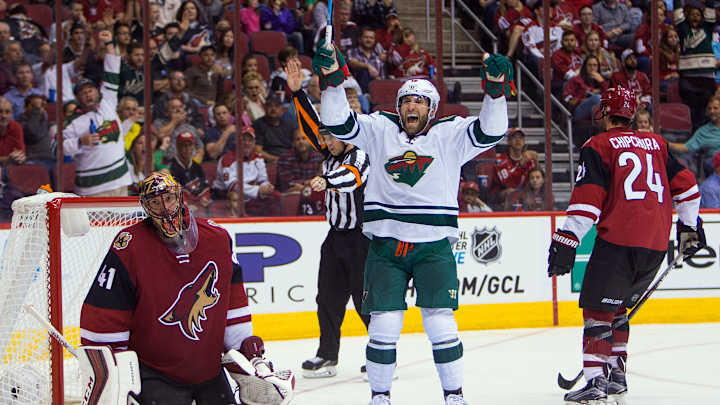 Parise leads to Wild to 4-3 win over Coyotes, 3-0 start