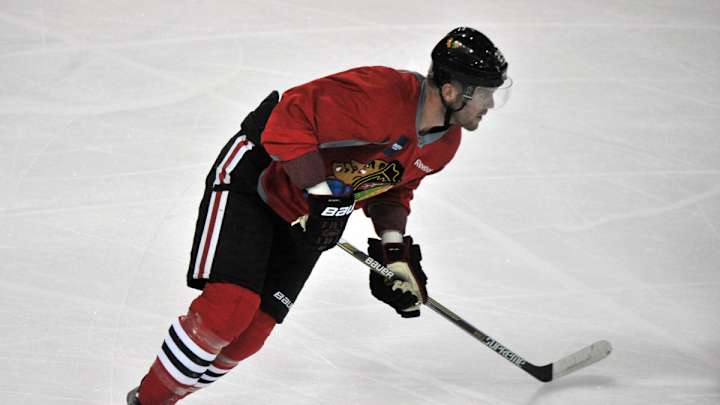 After an uncertain summer, Bickell is back with Blackhawks