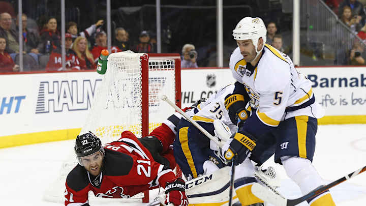 Rinne makes saves 22, Predators beat Devils 3-1 Rinne makes saves 22, Predators beat Devils 3-1