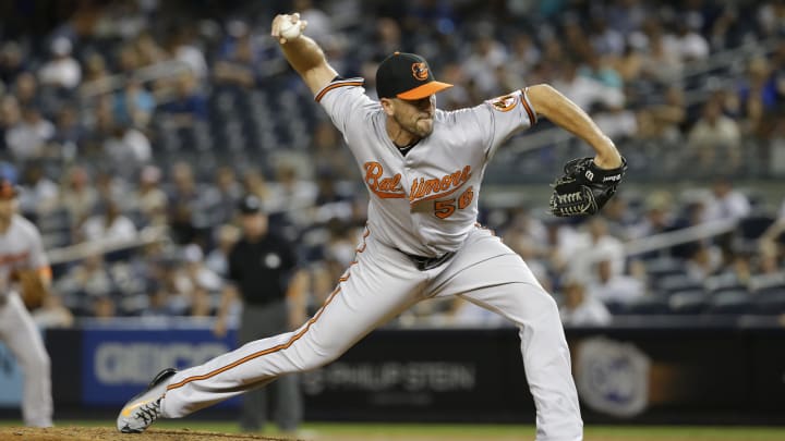 Reliever O'Day, Orioles complete $31 million, 4-year deal