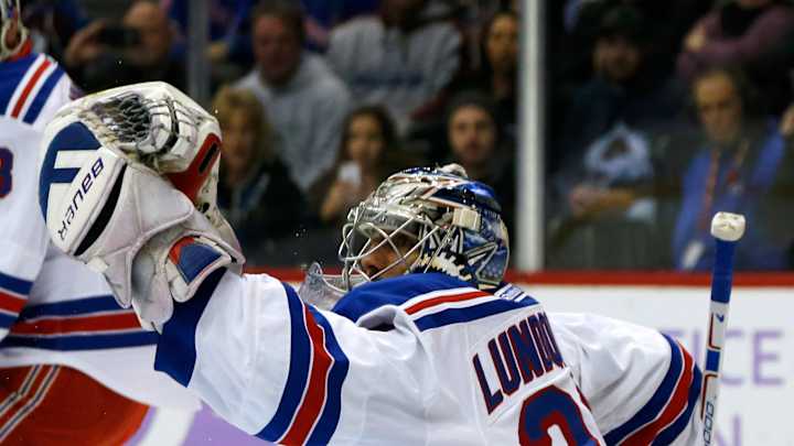 Rangers win their 4th straight, beat Avs 2-1
