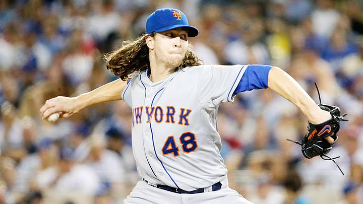 Mets’ deGrom outduels Kershaw in Game 1 to leave Dodgers in tough spot