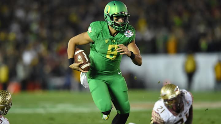 CFP semifinals earn higher TV ratings than 2014 BCS Championship