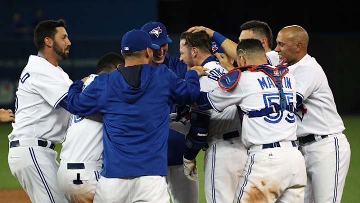 Watch: Josh Donaldson walk-off single gives Blue Jays win over Royals Watch: Josh Donaldson walk-off single gives Blue Jays win over Royals