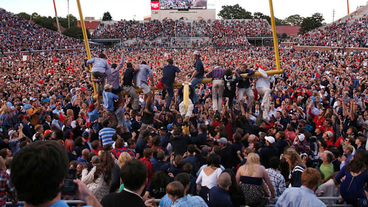 SEC to 'substantially' increase fines for rushing fields