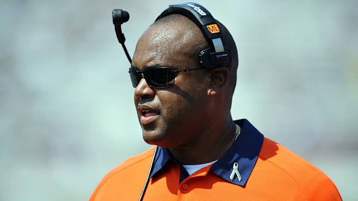 Former Virginia coach Mike London joining D.J. Durkin's staff at Maryland Former Virginia coach Mike London joining D.J. Durkin's staff at Maryland