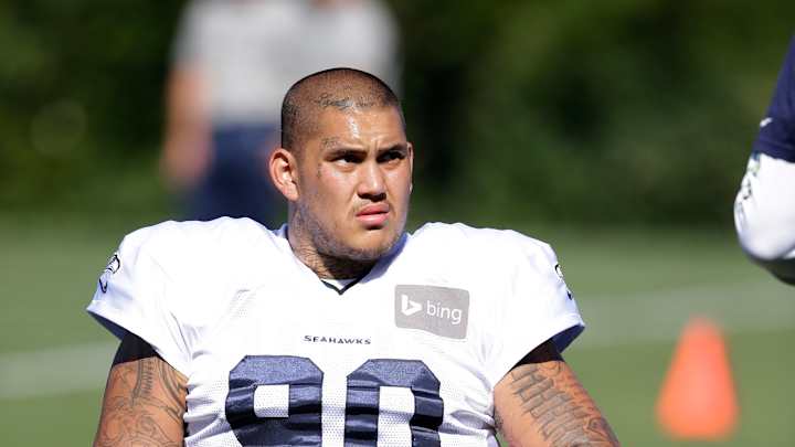 Seahawks' Williams to undergo surgery for kidney cancer Seahawks' Williams to undergo surgery for kidney cancer