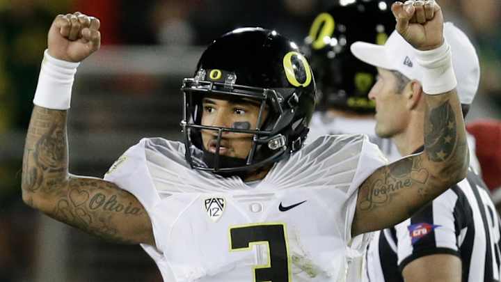 AP Picks: Playoff contenders scoreboard watching Pac-12