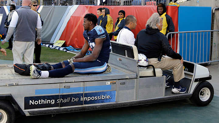 Titans receiver Justin Hunter breaks ankle in loss to Panthers