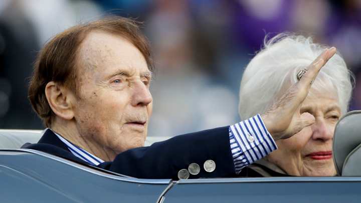 Buffalo Bills Hall of Fame broadcaster Van Miller dies at 87