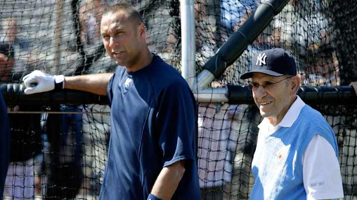Derek Jeter writes tribute to Yogi Berra before attending funeral
