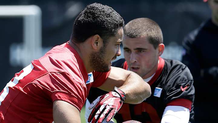 Healthy LB NaVorro Bowman training at 49ers rookie minicamp