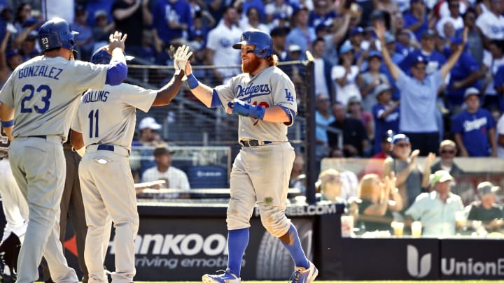 Padres' sloppy defense gives Dodgers 5-1 win, series