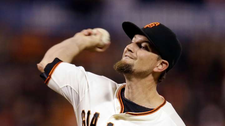 AP Source: Cardinals to sign pitcher Mike Leake